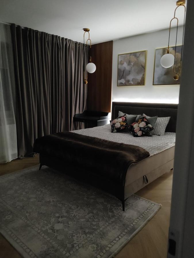 Lipowa 2 Apartment *